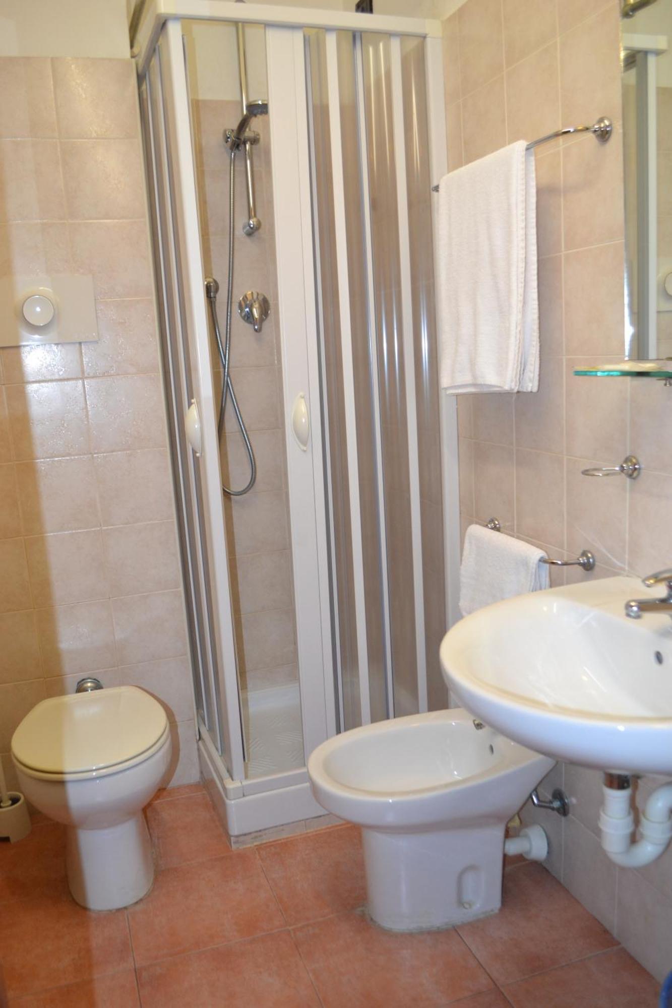 Hotel Iride Stazione Lambrate Citta Studi Milan Room photo