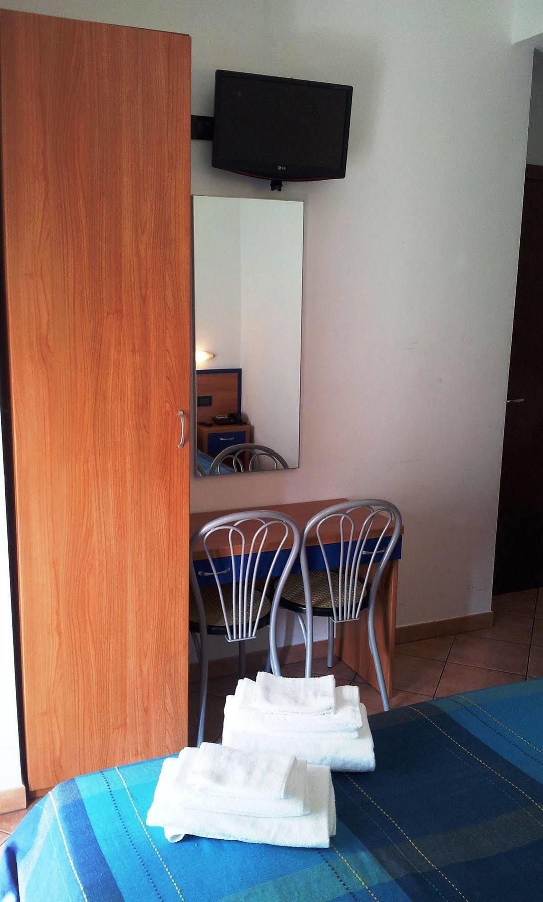 Hotel Iride Stazione Lambrate Citta Studi Milan Exterior photo